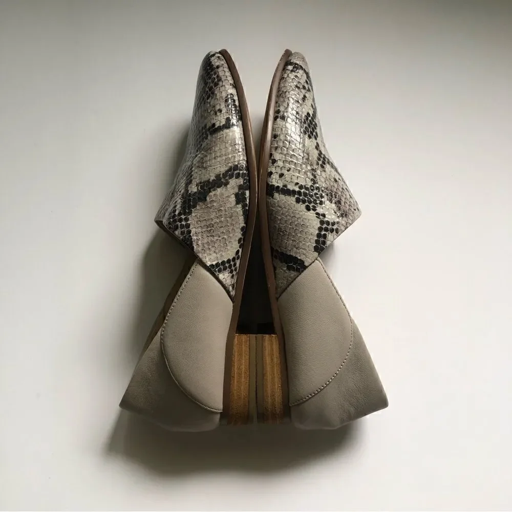 Clarks Cuchion Plus snakeskin leather slip on flats woman’s size 6.5 NWT